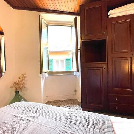 Historic Downtown Home By The Sea With King Bed Monterosso al Mare Exterior foto